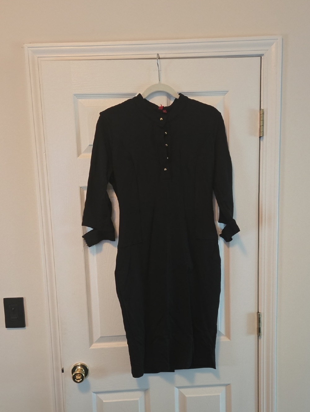 Miusol Black Long-Sleeve Buttoned Sheath Dress